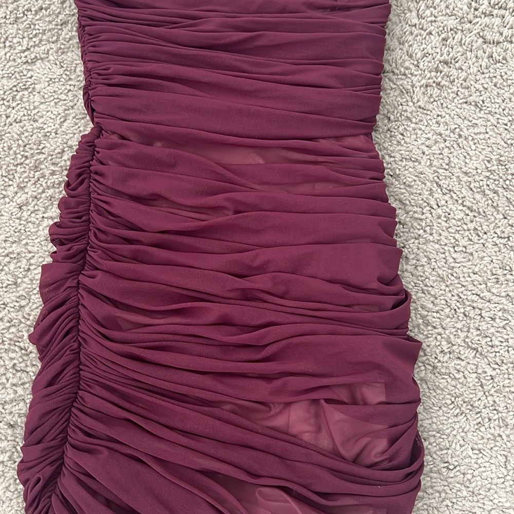 Dress - Picture 6 of 8